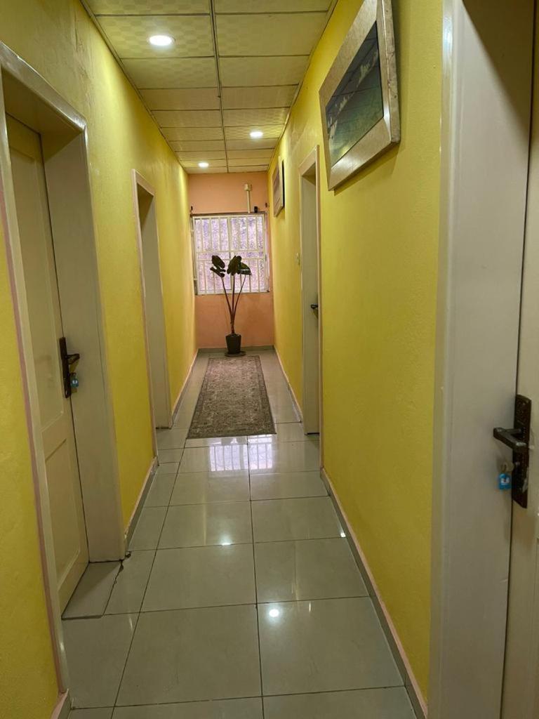 Sky Inn Hotel Freetown Exterior photo